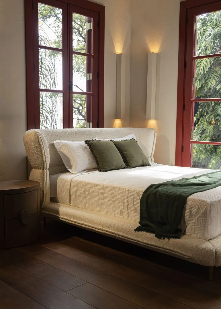 Quarto cama estofada