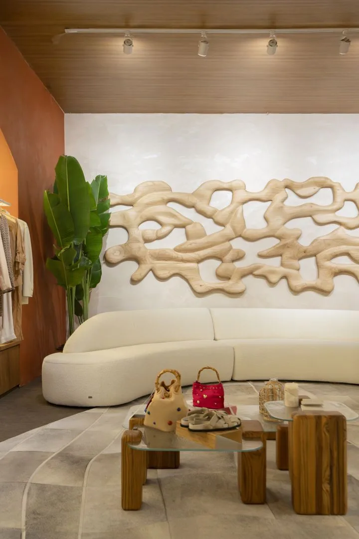 Sofa curvo painel